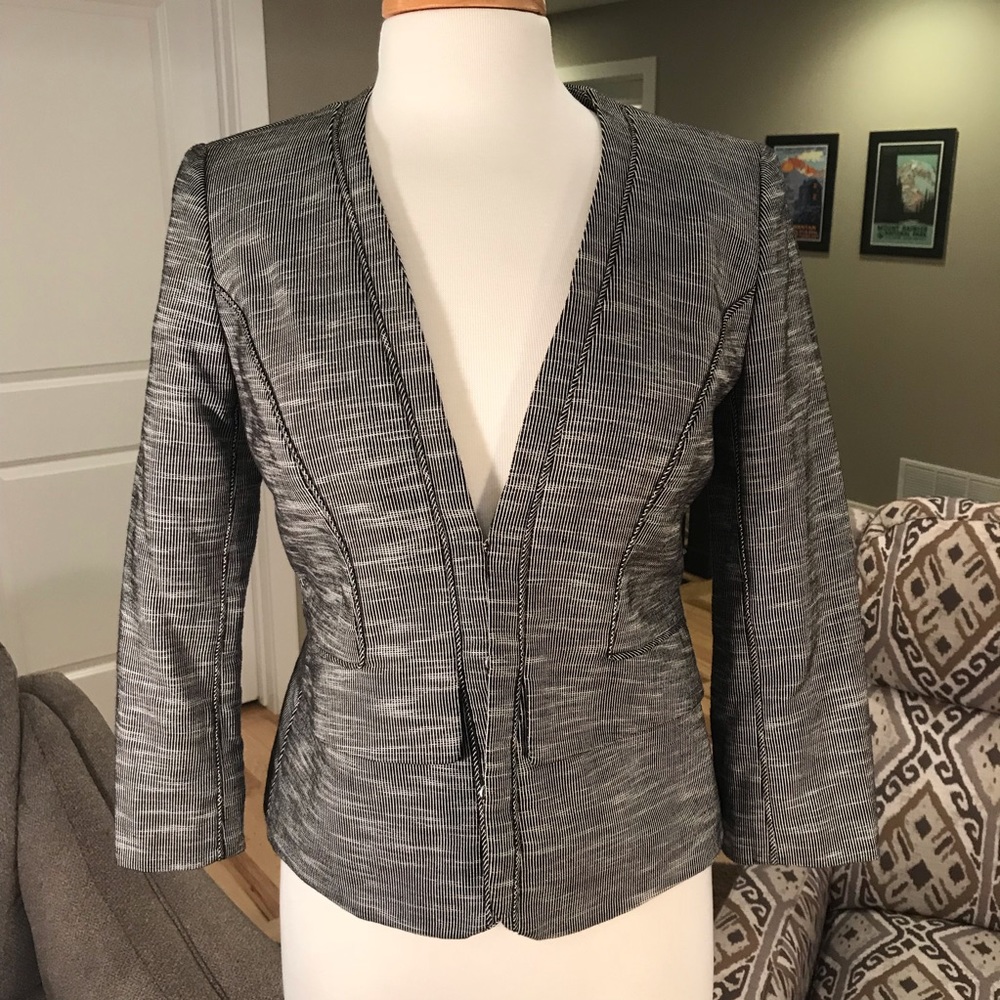 AK 3/4 Sleeve No-Collar Blazer sz 6P